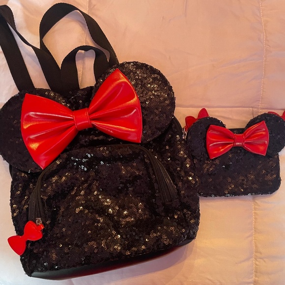 Disney Mini Sequin Backpack and Card Case - Picture 1 of 5